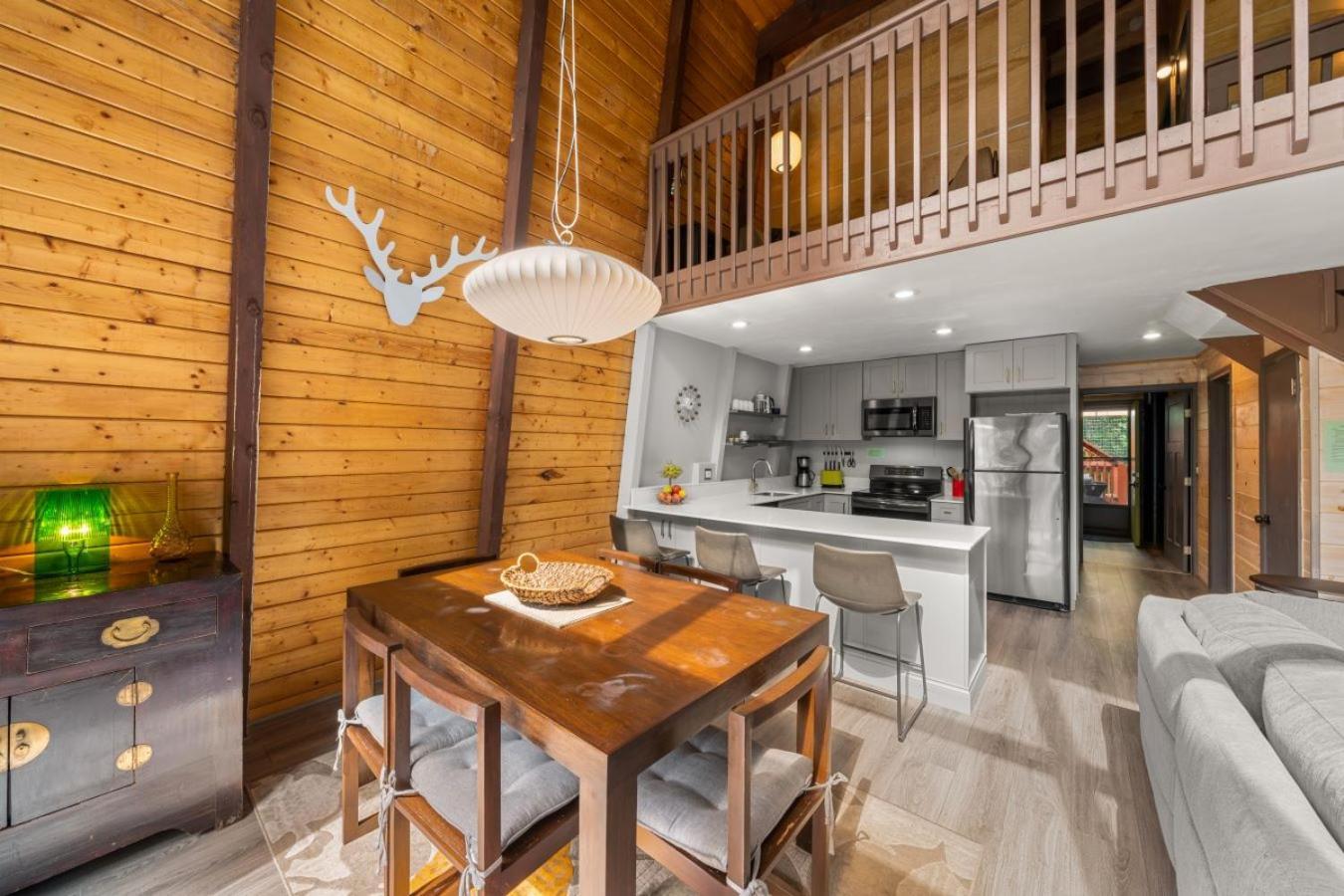 Treetops Chalet - 3Bd/2Bt Boutique Cabin W/Mt Leconte Views In Gatlinburg Exterior foto