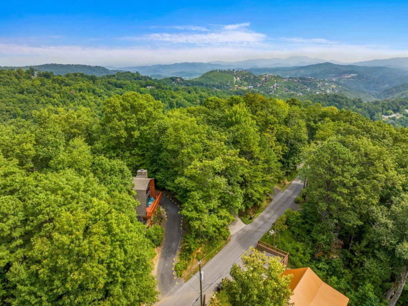 Treetops Chalet - 3Bd/2Bt Boutique Cabin W/Mt Leconte Views In Gatlinburg Exterior foto